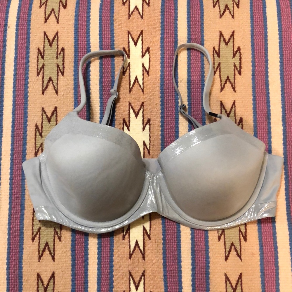 Victoria’s Secret Body By Victoria Bra